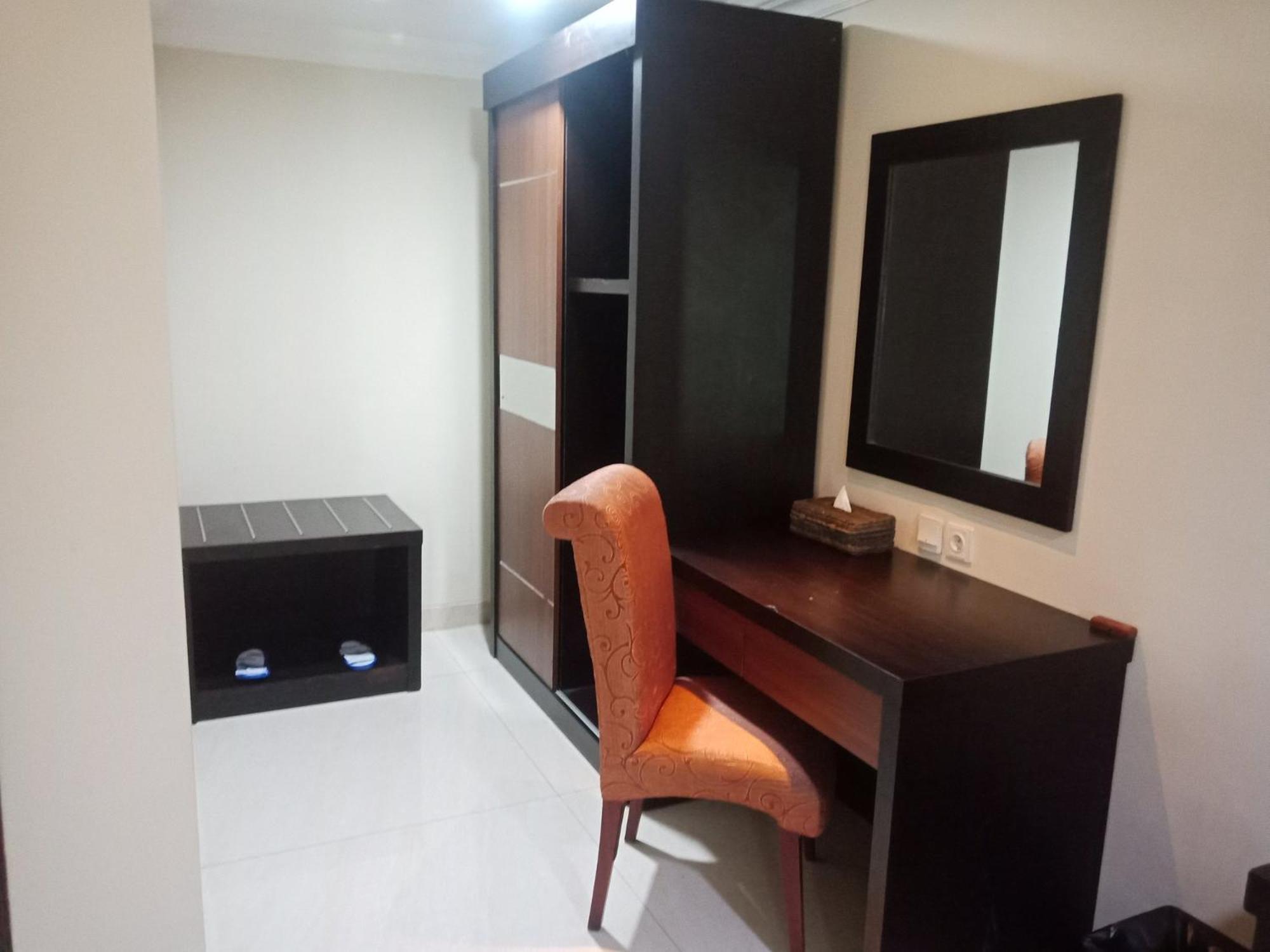Manise Hotel Ambon Exteriör bild